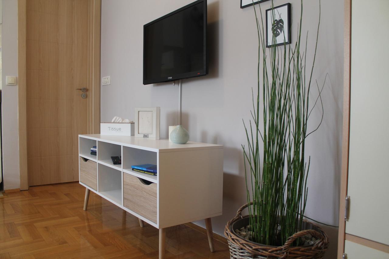 Apartment Cerska Mrb Belgrado Exterior foto