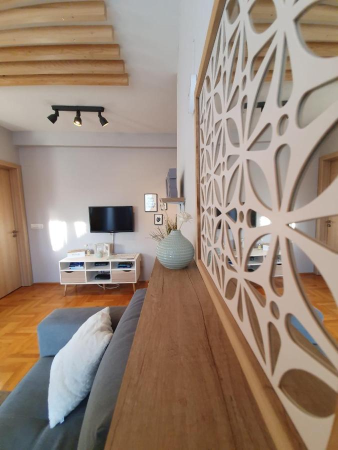 Apartment Cerska Mrb Belgrado Exterior foto